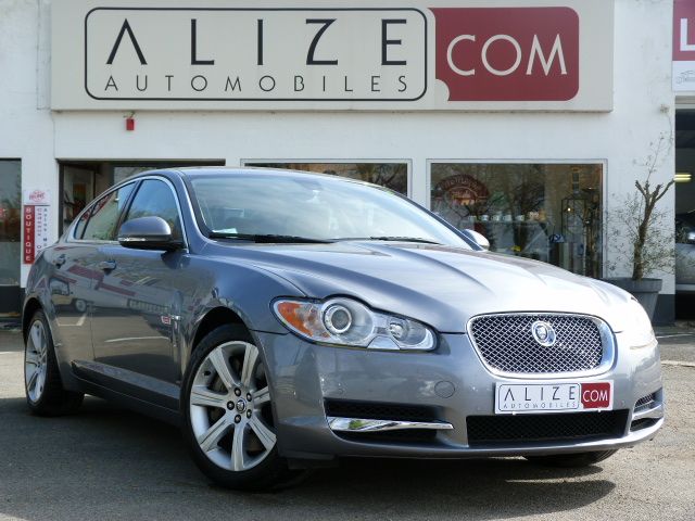 jaguar XF