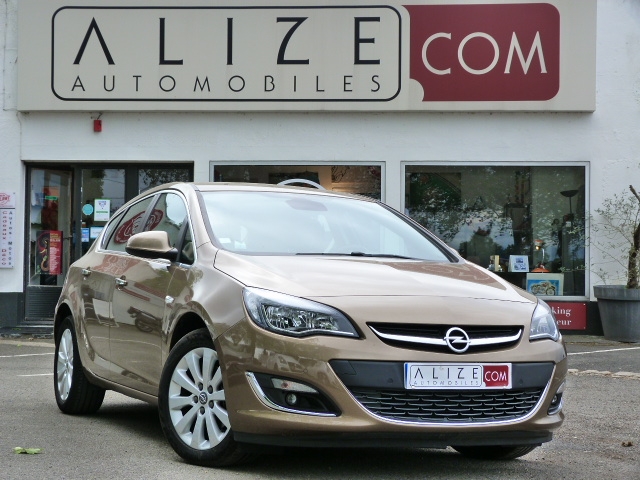 opel ASTRA