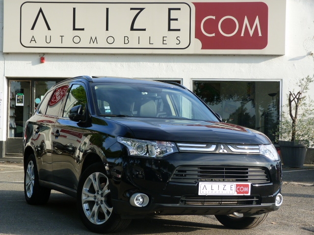 mitsubishi OUTLANDER