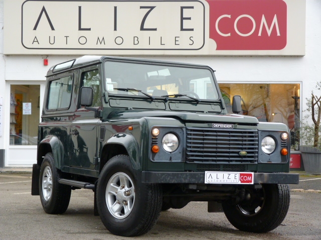 land-rover DEFENDER