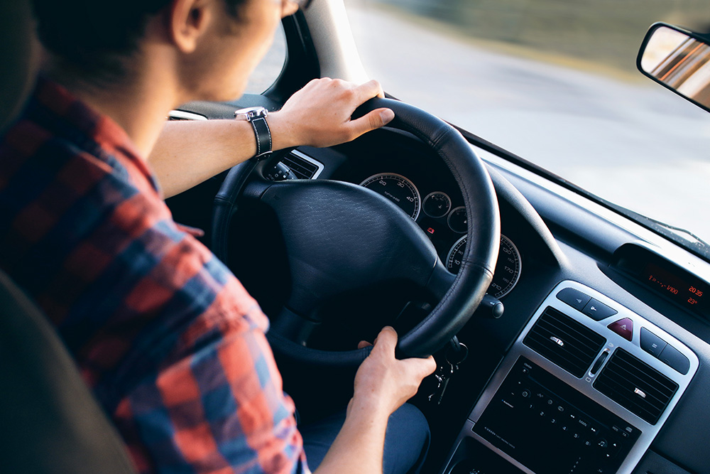 Pourquoi acheter sa voiture d’occasion à un professionnel plutôt qu’à un particulier ?